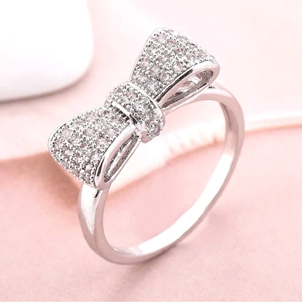 Bow ring - Picture 2 of 2